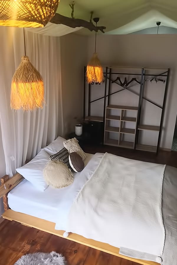 specs-room-1